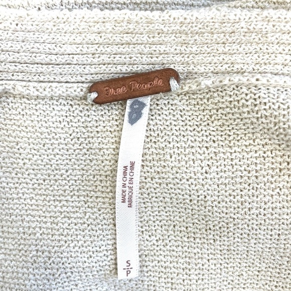 Free People Tunic Sweater Boho Criss Cross Side Slit Knit Cream Size Small - Picture 6 of 6